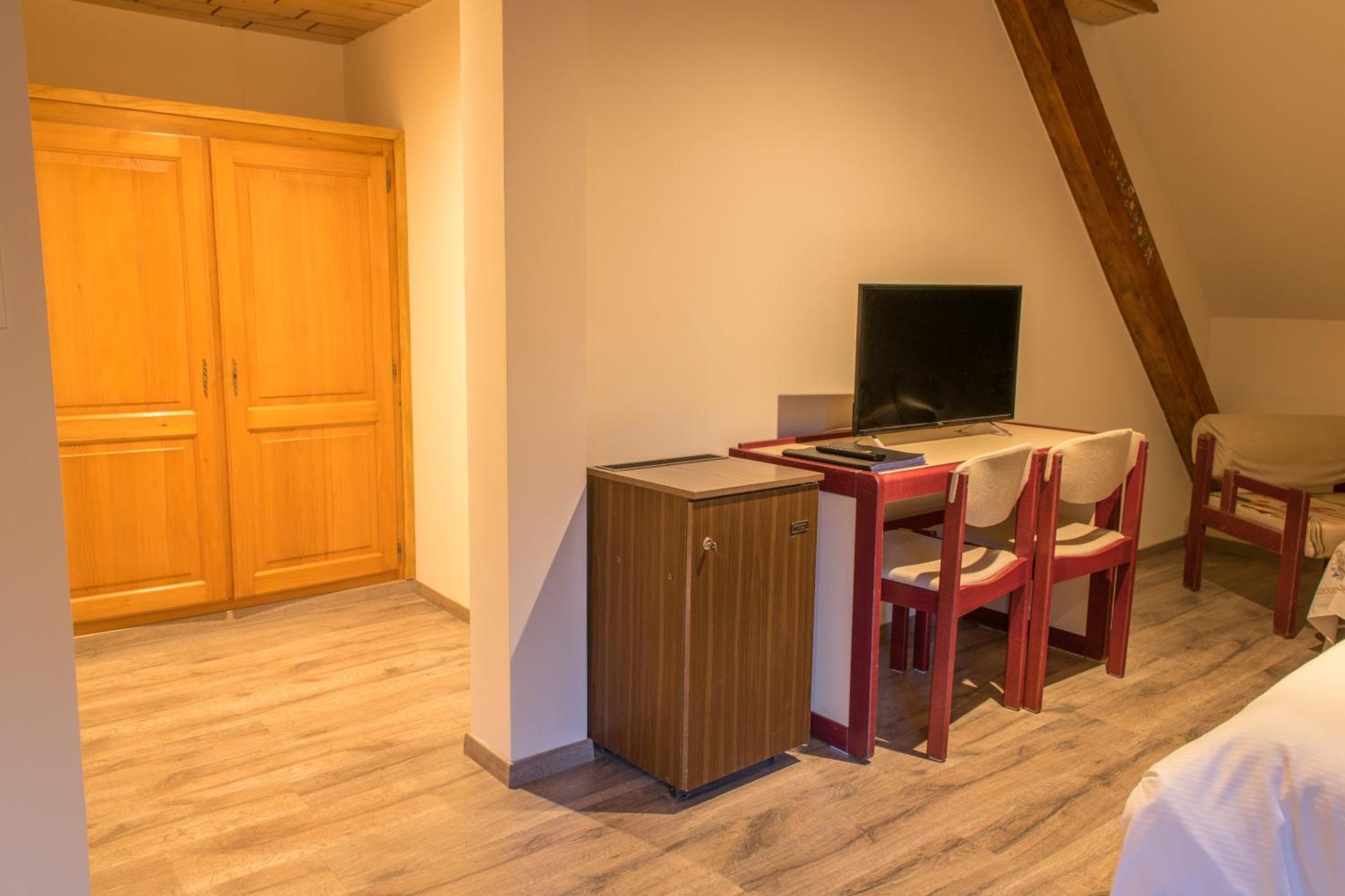Logis Hotel Restaurant Le Faude Lapoutroie Dış mekan fotoğraf