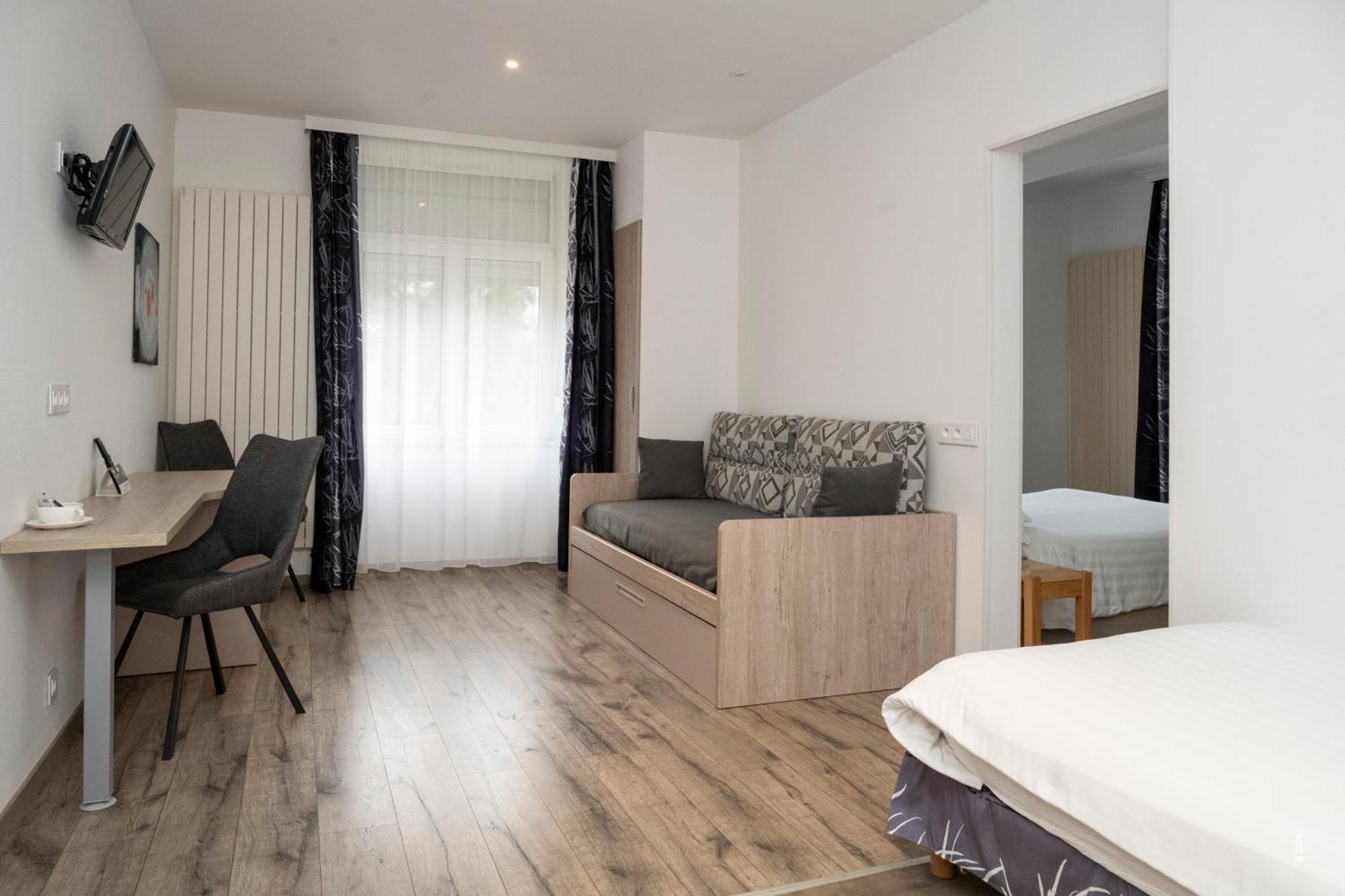 Logis Hotel Restaurant Le Faude Lapoutroie Dış mekan fotoğraf