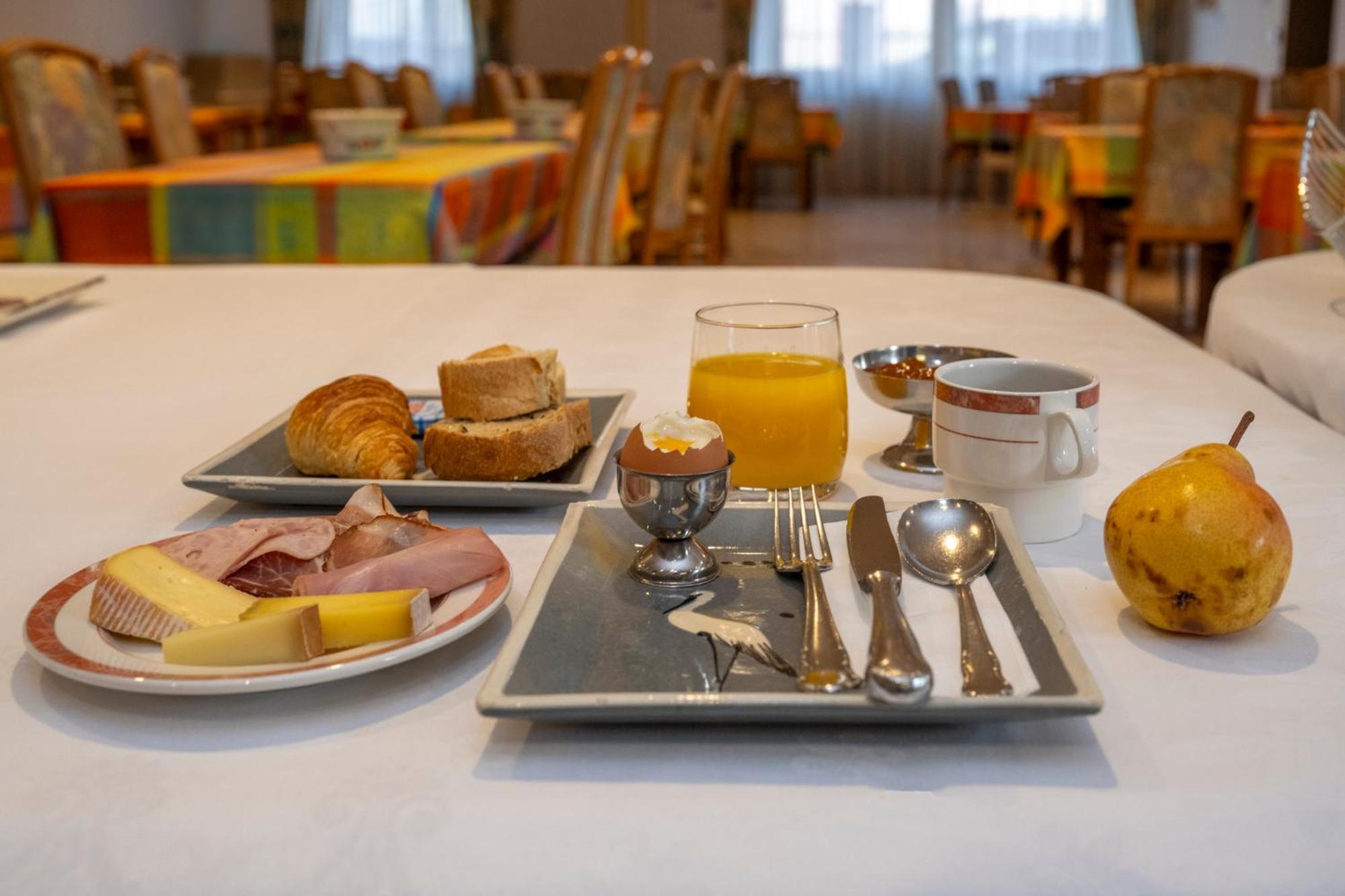 Logis Hotel Restaurant Le Faude Lapoutroie Dış mekan fotoğraf